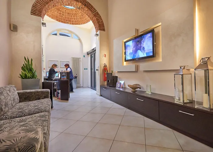 Cosimo De' Medici Отель